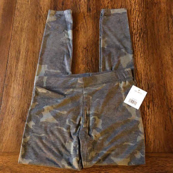 Camo Leggings - Picture 3 of 4